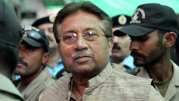 Pakistan : l’ex-président Musharraf inculpé pour 