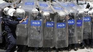 Nouvelle purge en Turquie: 470 policiers limogés à Ankara