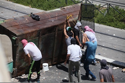 Enlèvement et meurtre d’1 jeune palestinien: des scènes rappelant les intifadas