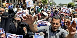 Un mort dans des heurts entre pro et anti Morsi en Egypte