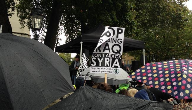 Manifestation à Londres accusant l’Arabie Saoudite de soutenir Daesh