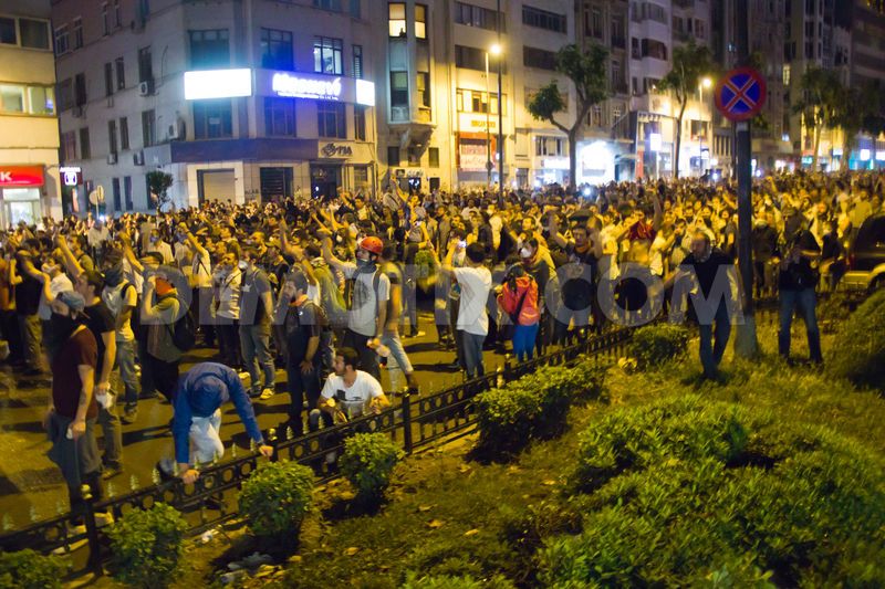 Istanbul sur le pied de guerre pour le premier anniversaire de la révolte