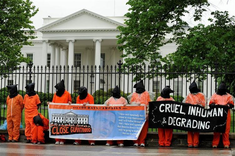 USA: manifestation devant la Maison Blanche pour fermer Guantanamo