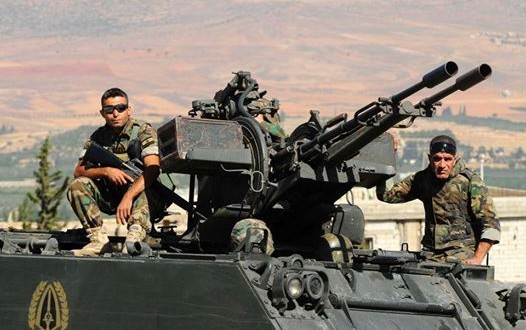 Liban: combats entre soldats et terroristes hommes armés près de la Syrie