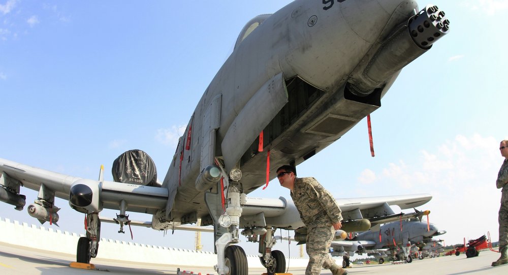 Des avions d’assaut US arrivent en Pologne pour une opération de l’Otan