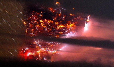 Chili: nuages de cendres après l’éruption d’un volcan endormi depuis 50 ans