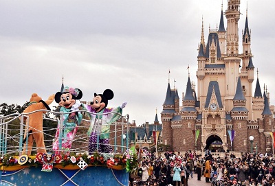 Les USA interdisent à une famille musulmane de prendre un vol pour Disneyland