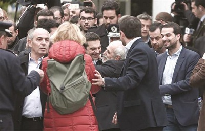 Le gouvernement Tsipras dévoilé: un pourfendeur de la dette odieuse aux Finances