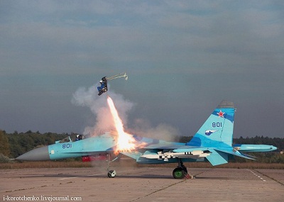 Equipement de survie des pilotes russes si leur avion se faisait abattre