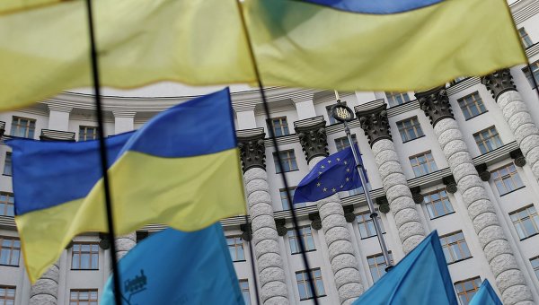 Ukraine: Soros déçu par l’Europe d’aujourd’hui face à la Russie (WSJ)