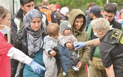 UE: la Commission doit présenter des quotas de réfugiés par pays