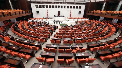 Le Parlement turc reconduit une motion autorisant à intervenir en Irak et Syrie