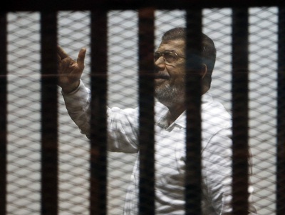 Egypte: les Frères musulmans dénoncent une justice instrumentalisée contre Morsi