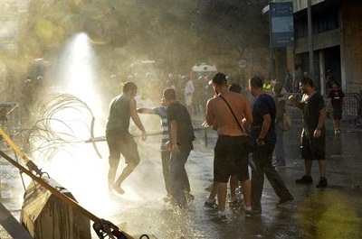 Liban/ordures: heurts entre manifestants et policiers, au moins 16 blessés