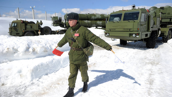 Russie: la flotte du Nord équipée de missiles S-400