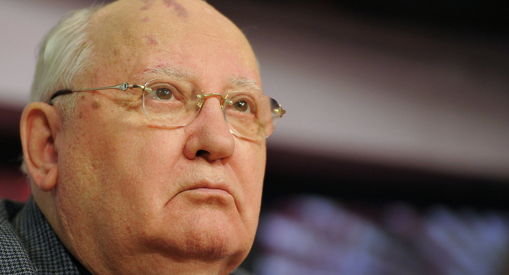 Gorbatchev: les USA, obstacle à un monde sans armes nucléaires