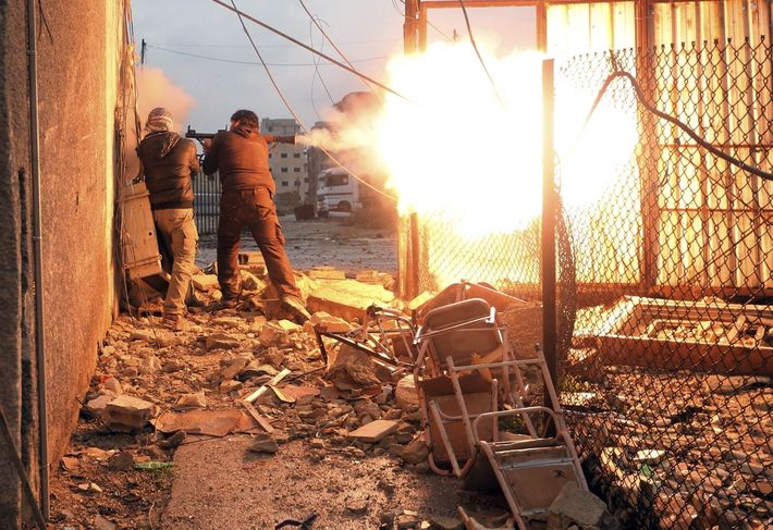 L’armée syrienne et le Hezbollah avancent à Zabadani en Syrie