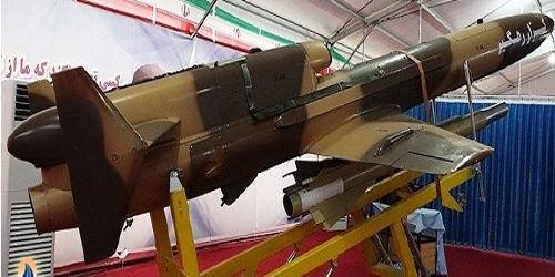 L’Iran dévoile un nouveau drone intelligent