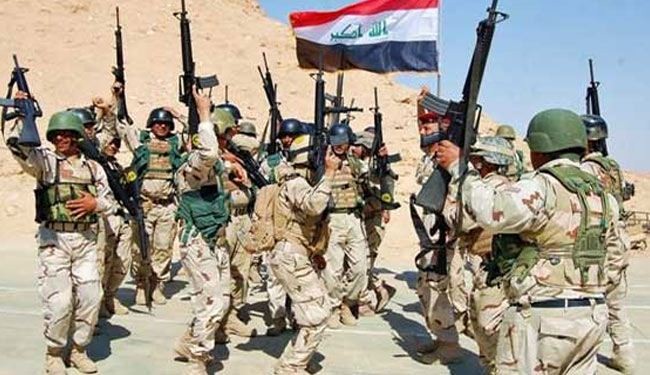 L’armée irakienne hisse le drapeau irakien sur l’hôpital de Tikrit