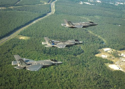 Les USA délivreront 14 F-35 à Tel-Aviv, la coopération militaire toujours solide