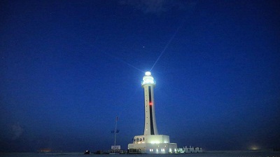 Pékin inaugure un phare sur une île artificielle en mer de Chine du sud