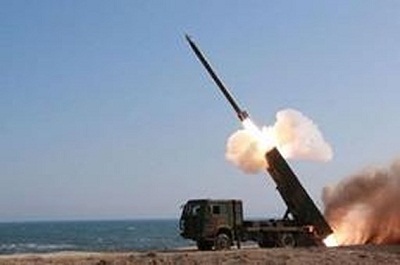 Missiles: Pyongyang annonce le test réussi d’un moteur à propergol solide