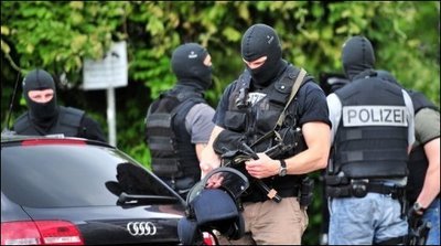 Perquisitions et interpellations en Allemagne de suspects liés à Daesh