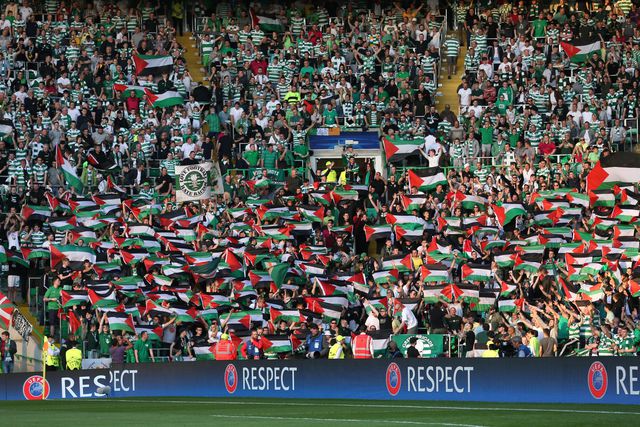 Rio: Des fans écossais rendent hommage à la Palestine face à un club israélien