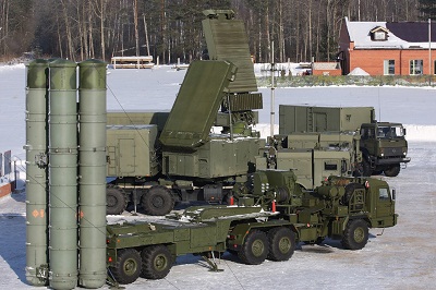 La Russie va déployer des systèmes antimissiles dernier cri S-400 en Crimée