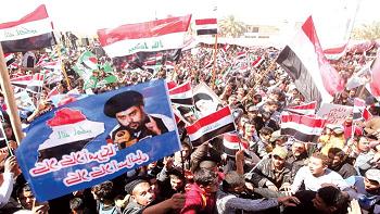 Des dizaines de milliers de partisans de S. Moqtada Sadr manifestent à Bagdad