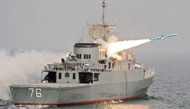 Le destroyer Jamaran conduit les nouvelles  manœuvres  iraniennes