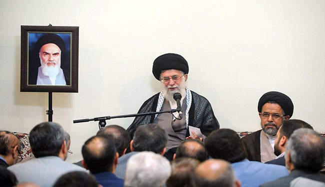 Ayatollah Khamenei: il faut garder ses distances avec les Etats-Unis