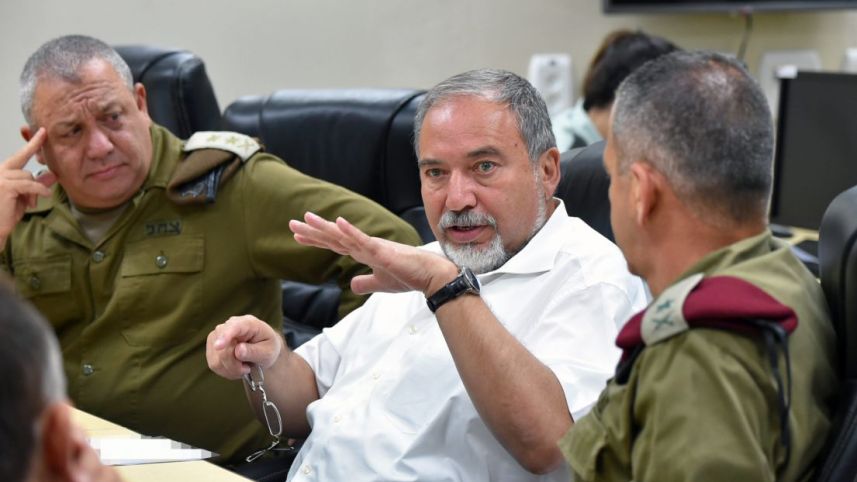 Lieberman: les médias empêchent les soldats de 