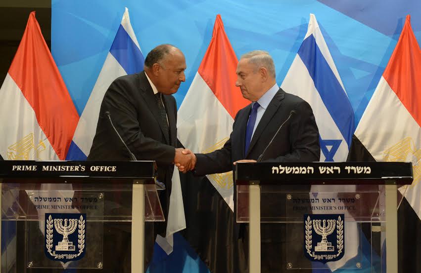 Israéliens et Egyptiens discutent de l’initiative de paix arabe au Caire