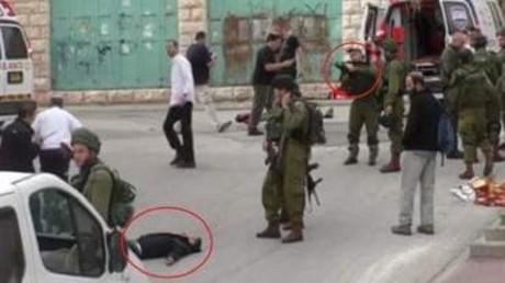 BTselem : Un 2ème blessé palestinien exécuté à Hébron par un soldat israélien
