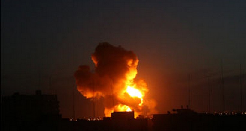 Escalade israélienne: Plus de 50 raids contre Gaza, 4 Palestiniens blessés