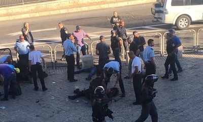 Deux policiers israéliens poignardés à l’est de Jérusalem occupée