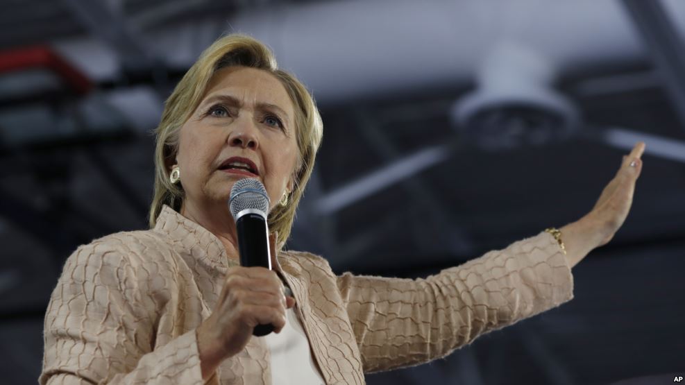 USA: Clinton sommée de se prononcer par écrit sur l’affaire de ses emails