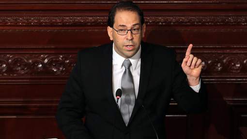 Le nouveau gouvernement tunisien prête serment