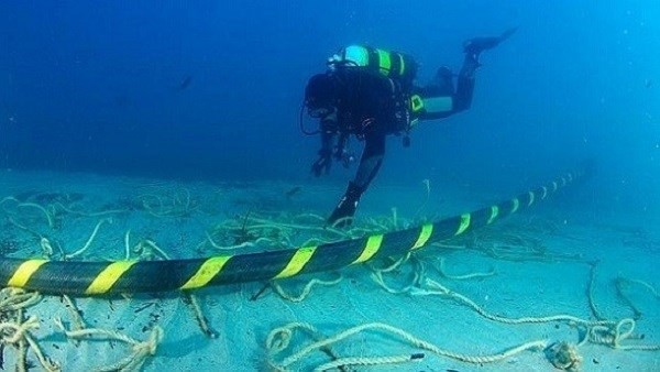 Le scandale de l’internet illégal au Liban: la mise en scène du câble maritime!