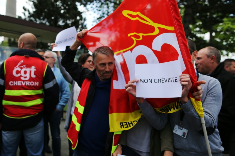 France: en pointe du conflit social, le syndicat CGT joue la radicalisation
 
