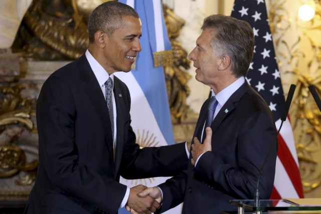 En Argentine, Obama loue la politique de Macri et voit en lui un leader
régional