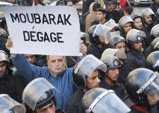 Les partisans du régime de Moubrak cherchent à intimider les manifestants