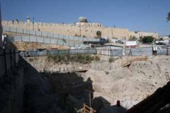 Avertissements contre un plan sioniste pour construire 19 synagogues à AlQuds