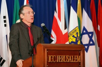 Le lauréat du prix Jérusalem 2011 dénonce l’occupation israélienne