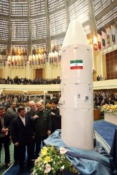 L’Iran a lancé une fusée Kavoshgar-4 et une capsule pour des tests
