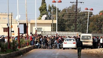 Destitution du Gouverneur de Homs sur fond de manifestations