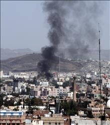 Yémen: bombardement du palais présidentiel, Saleh blessé 

