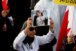 Bahreïn: trois militantes relâchées après un sit-in au bureau de l’ONU
 
