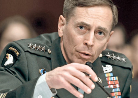 USA-Pakistan: Petraeus met en garde contre une détérioration des relations
